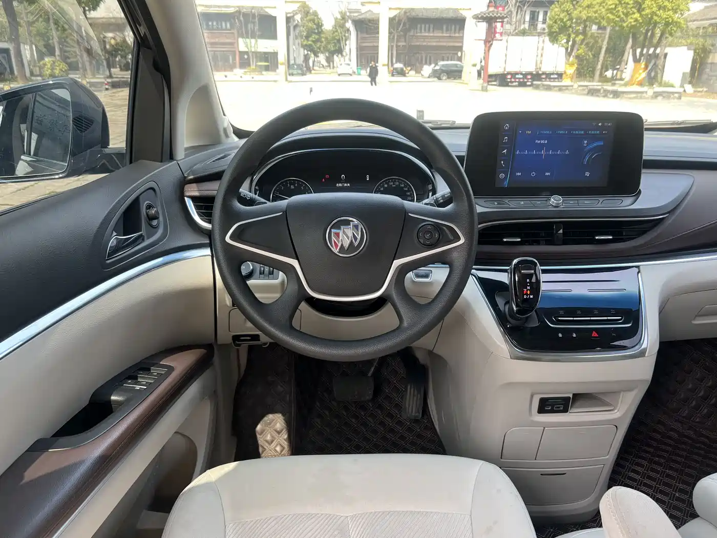 Buick GL8 2022 Land Business Class 652T Comfort фото 12