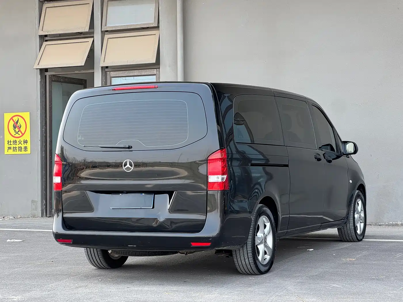 Mercedes-Benz Vito 2018 2.0T Business Edition China VI фото 6