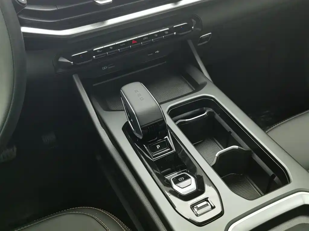 GEELY AUTOMOBILE HAOYUE L