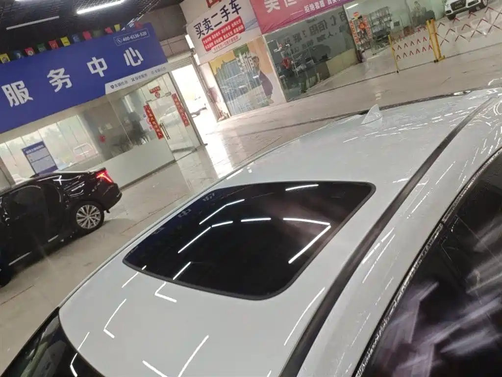 Lexus UX 2020 260h Explore Fun Edition фото 8