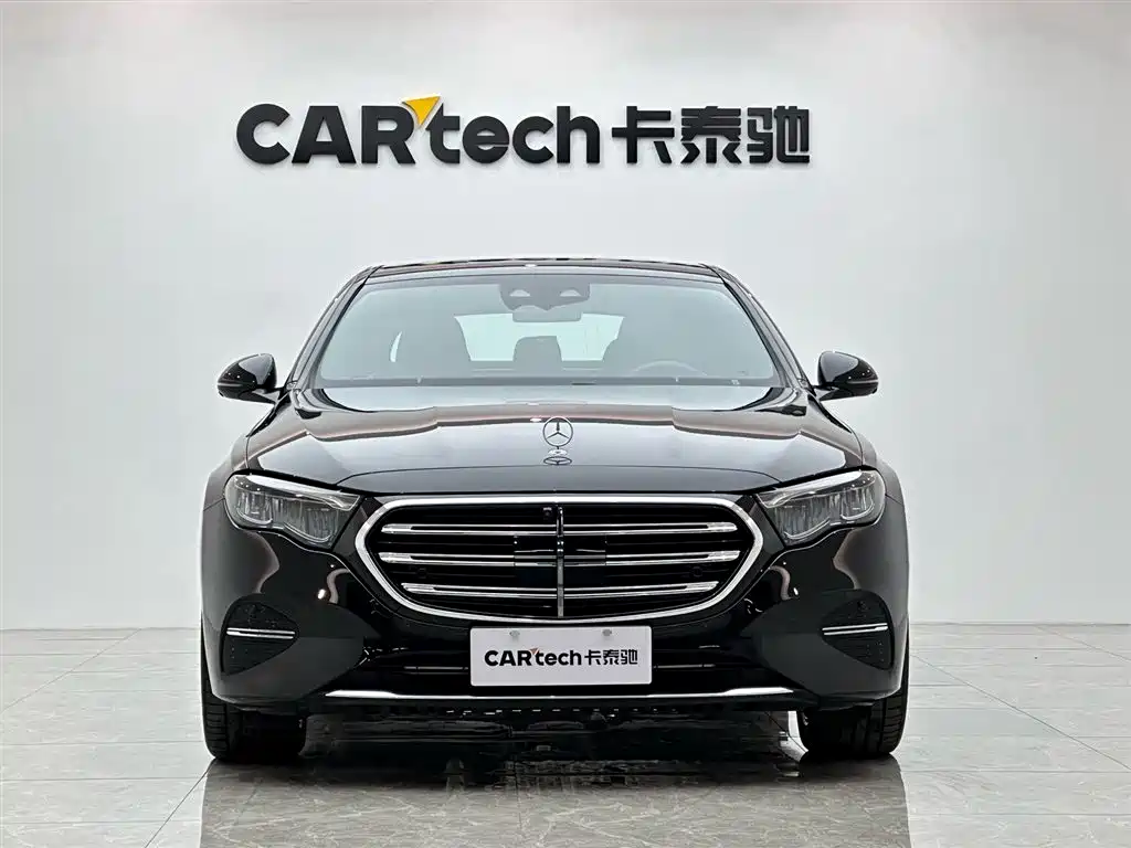 Mercedes-Benz E-Class 2024 Model E 300 L Luxury фото 3