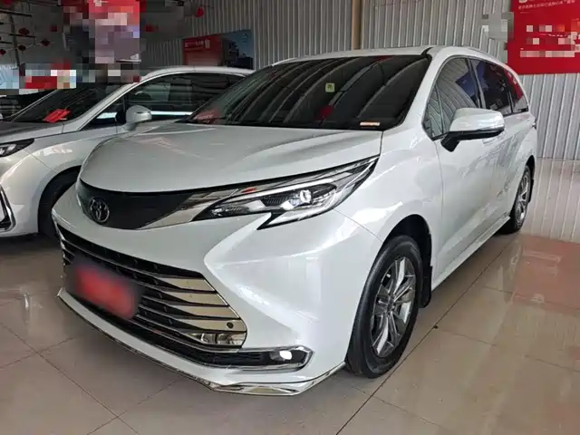  Toyota Toyota Sienna 2026 Model 2.5L Hybrid 2WD Comfort Edition