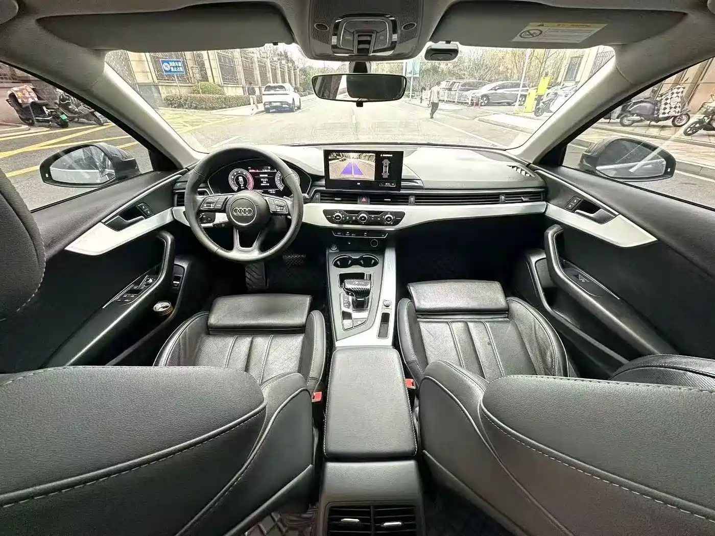 Audi A4L 2020 40 TFSI Fashion Dynamic Edition фото 9