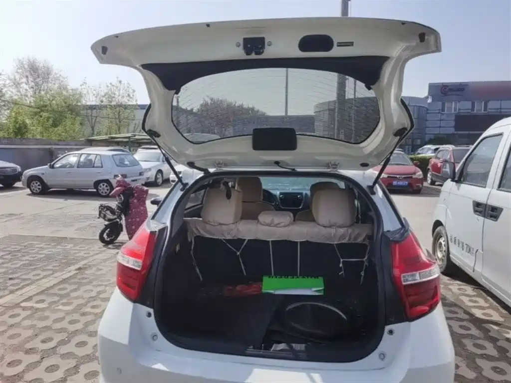 Toyota YARiS L Zhi Xuan 2019 1.5E CVT MeiDong Edition China VI фото 19