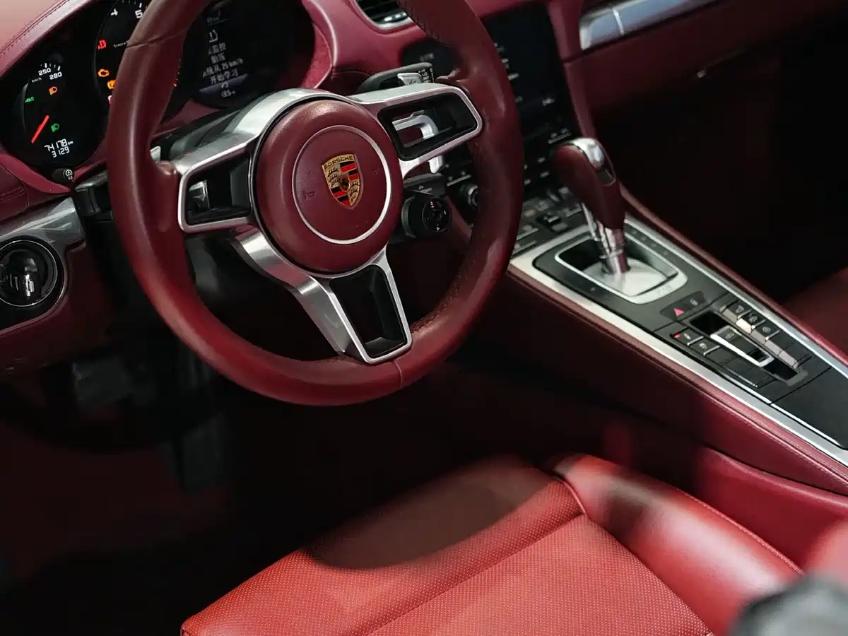 Porsche 718 2016 Boxster 2.0T фото 12