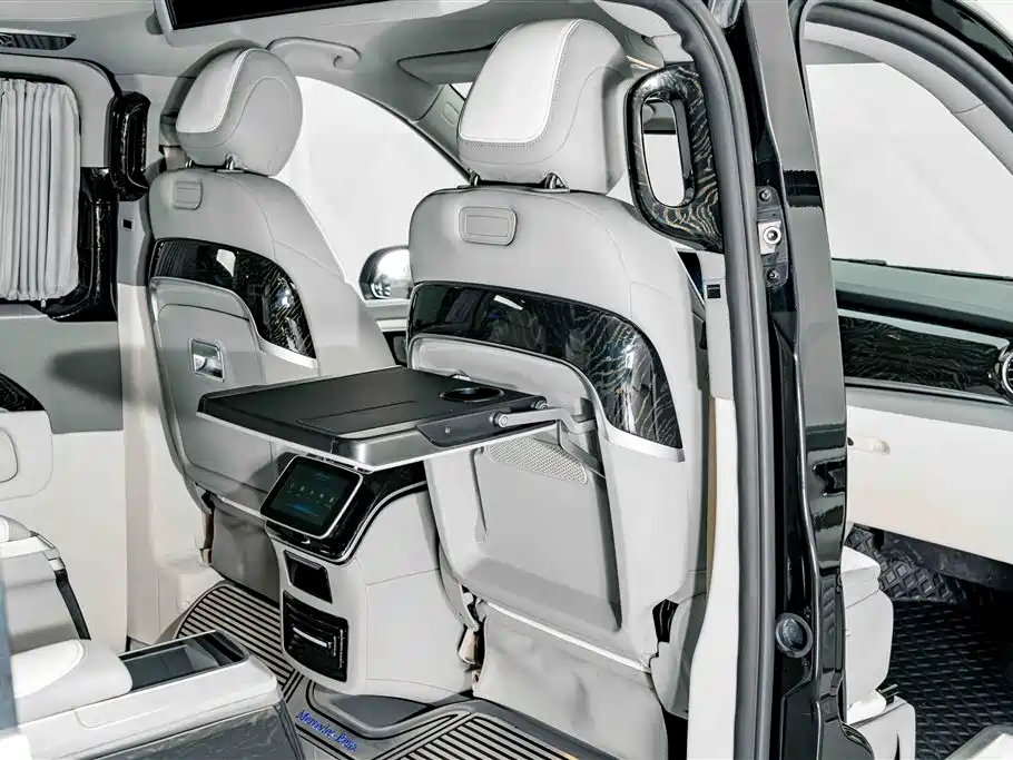 Mercedes-Benz V-Class 2022 V 260 L Long Wheelbase Prestige Edition фото 22
