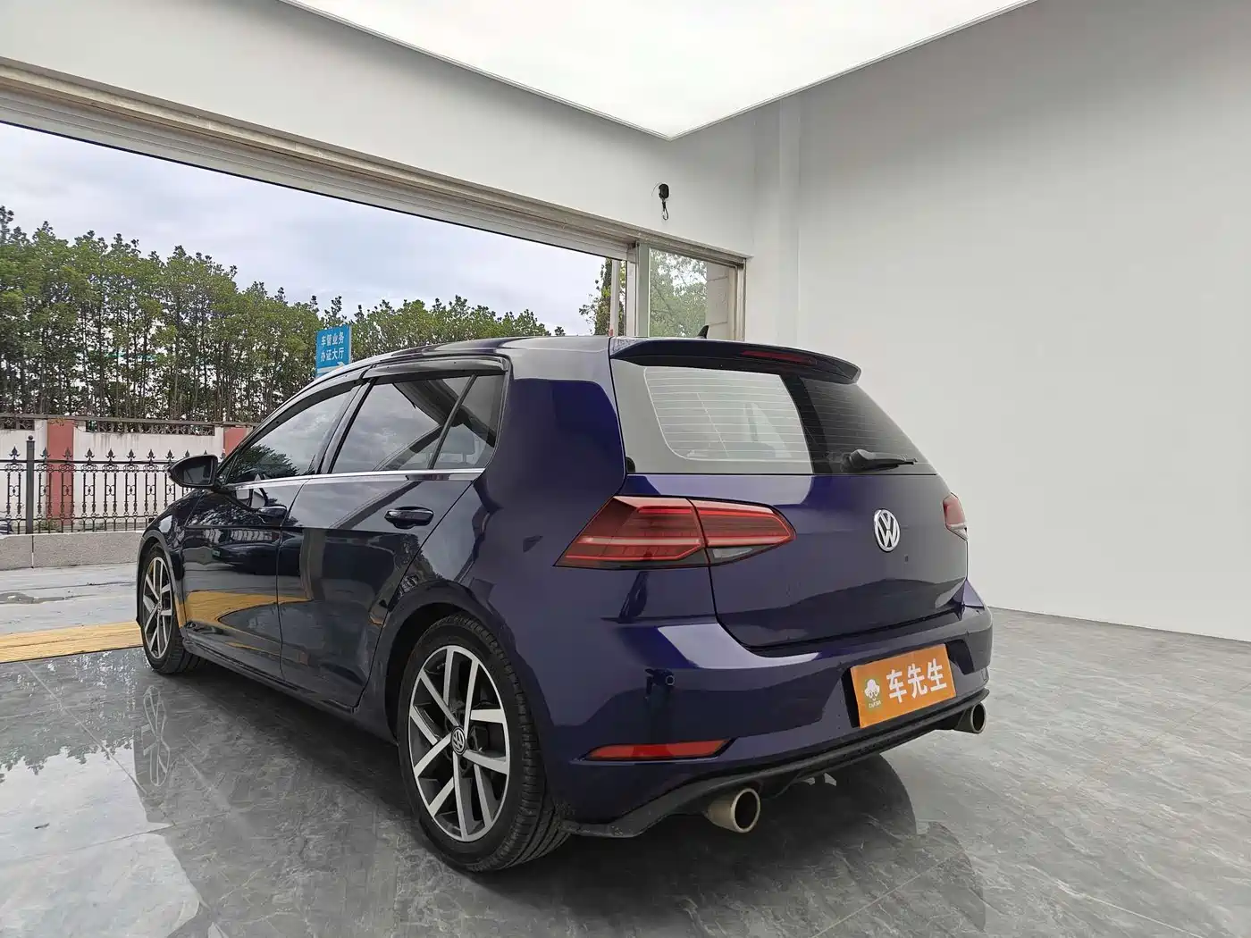 Volkswagen Golf 2019 280TSI DSG Luxury China VI фото 4