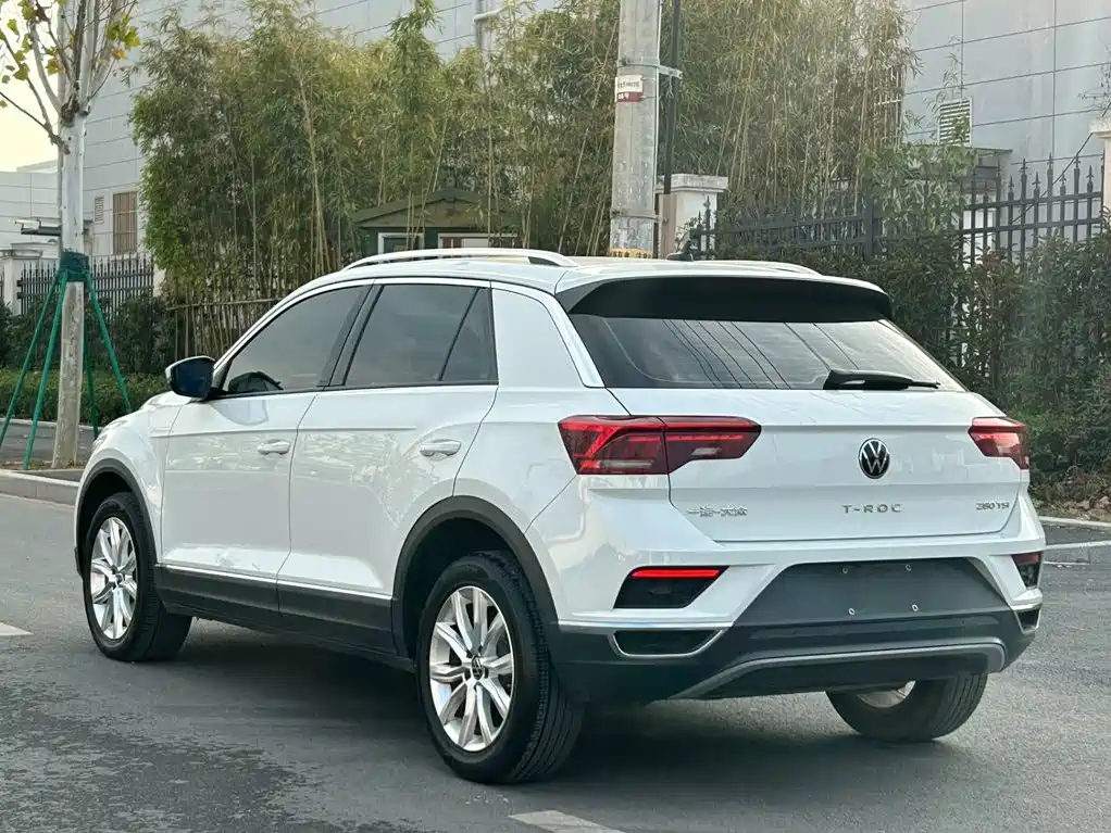 Volkswagen T-Roc, миниатюра 6