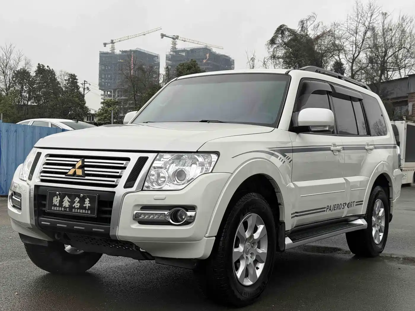 Mitsubishi Pajero (Import) 2018 3.0L Automatic Standard Edition