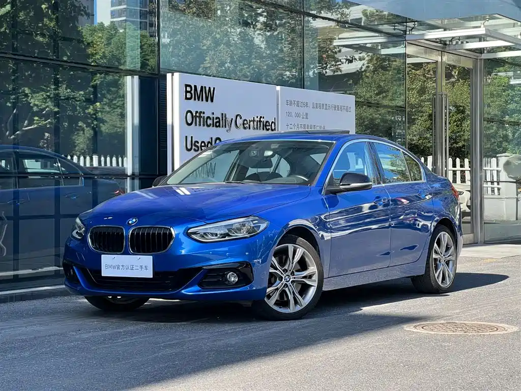 BMW 1 Series 2018 120i Design Package
