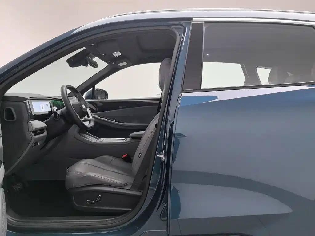 Geely Galaxy Galaxy L7 2025 2025 EM-i 115km Explorer Edition