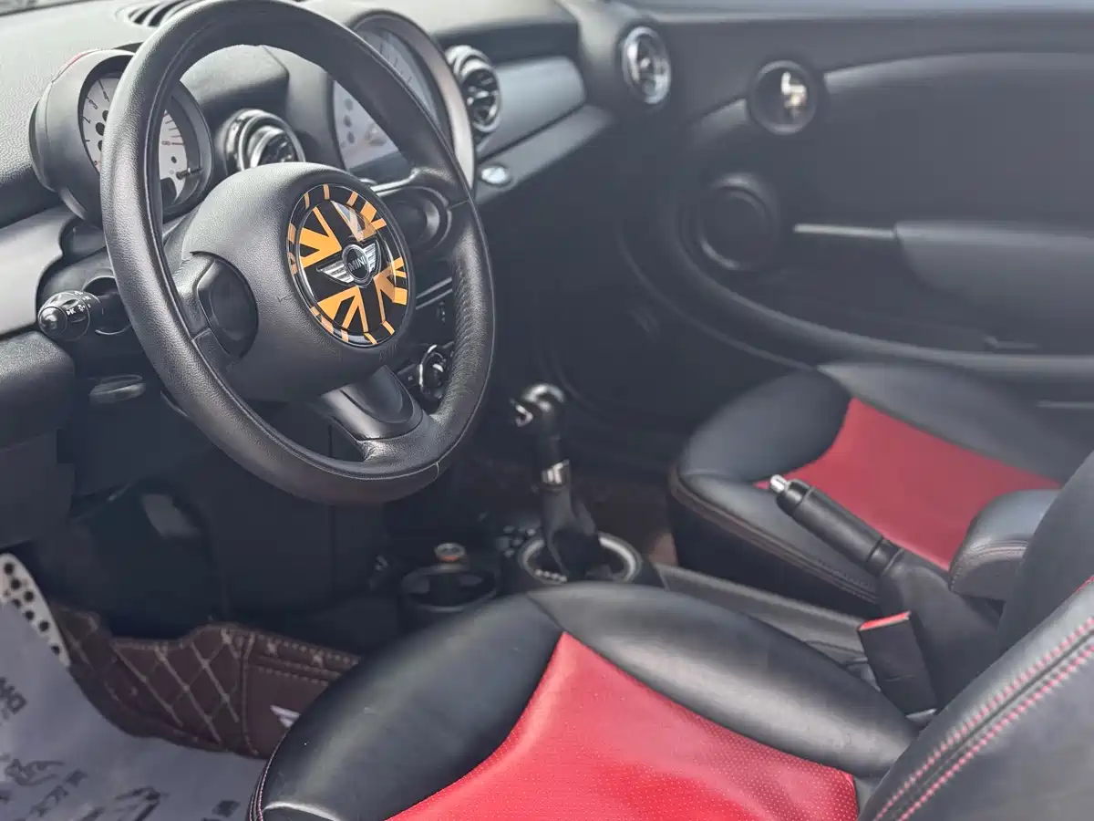 MINI CLUBMAN 2013 2013 1.6L COOPER Bond Street