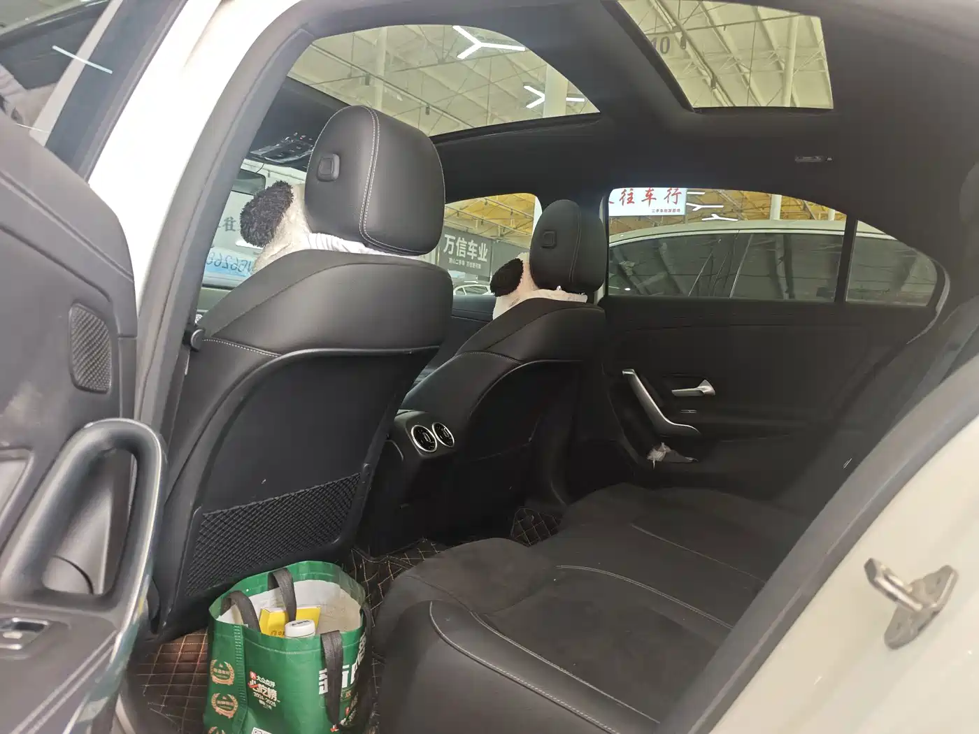 Фото 8 - Mercedes-Benz A-Class