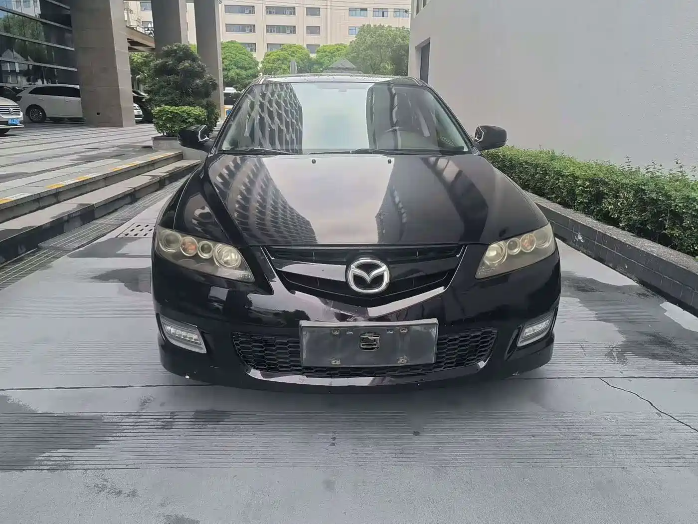 Фото 2 - Mazda 6