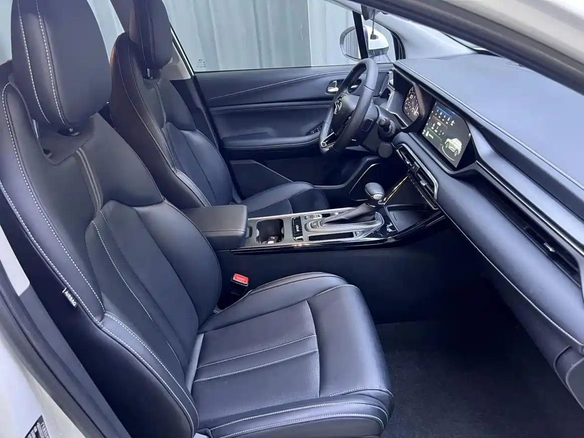 GAC Trumpchi Trumpchi GS4 2022 270T Auto Tech Edition фото 6
