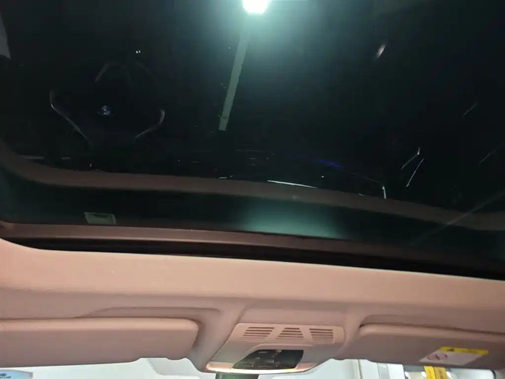 BMW X1 2021 Facelift sDrive20Li Fashion фото 18