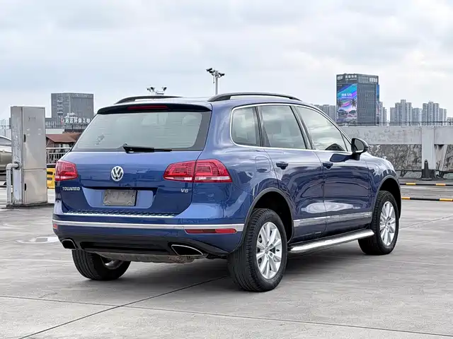 Volkswagen Touareg 2017 3.0TSI Explorer Edition — фото 4