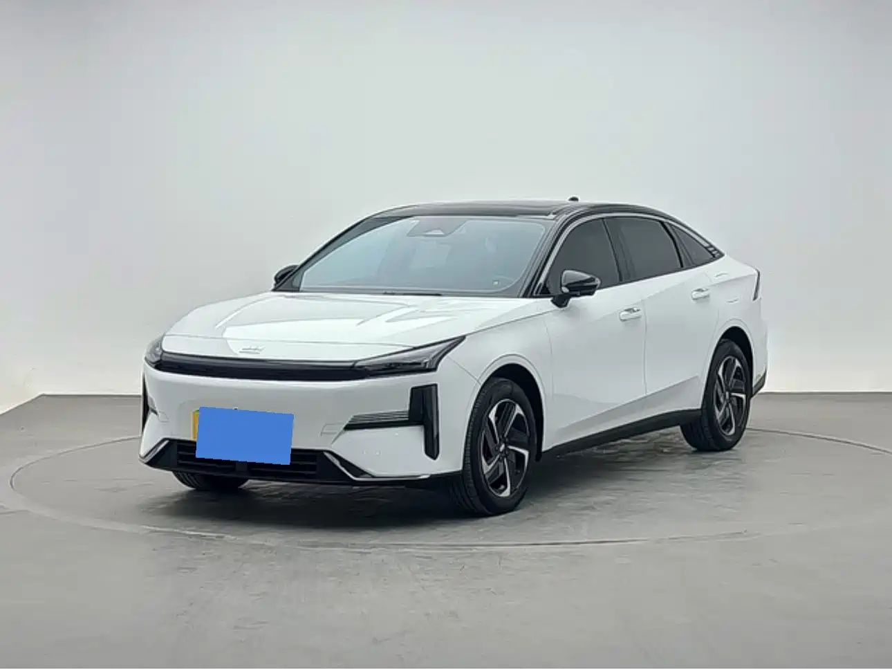 Geely Galaxy Galaxy L6 2025 2025 EM-i 140km Explorer+ Edition