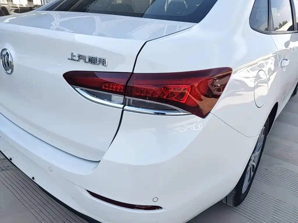 Фото 8 - Buick Excelle