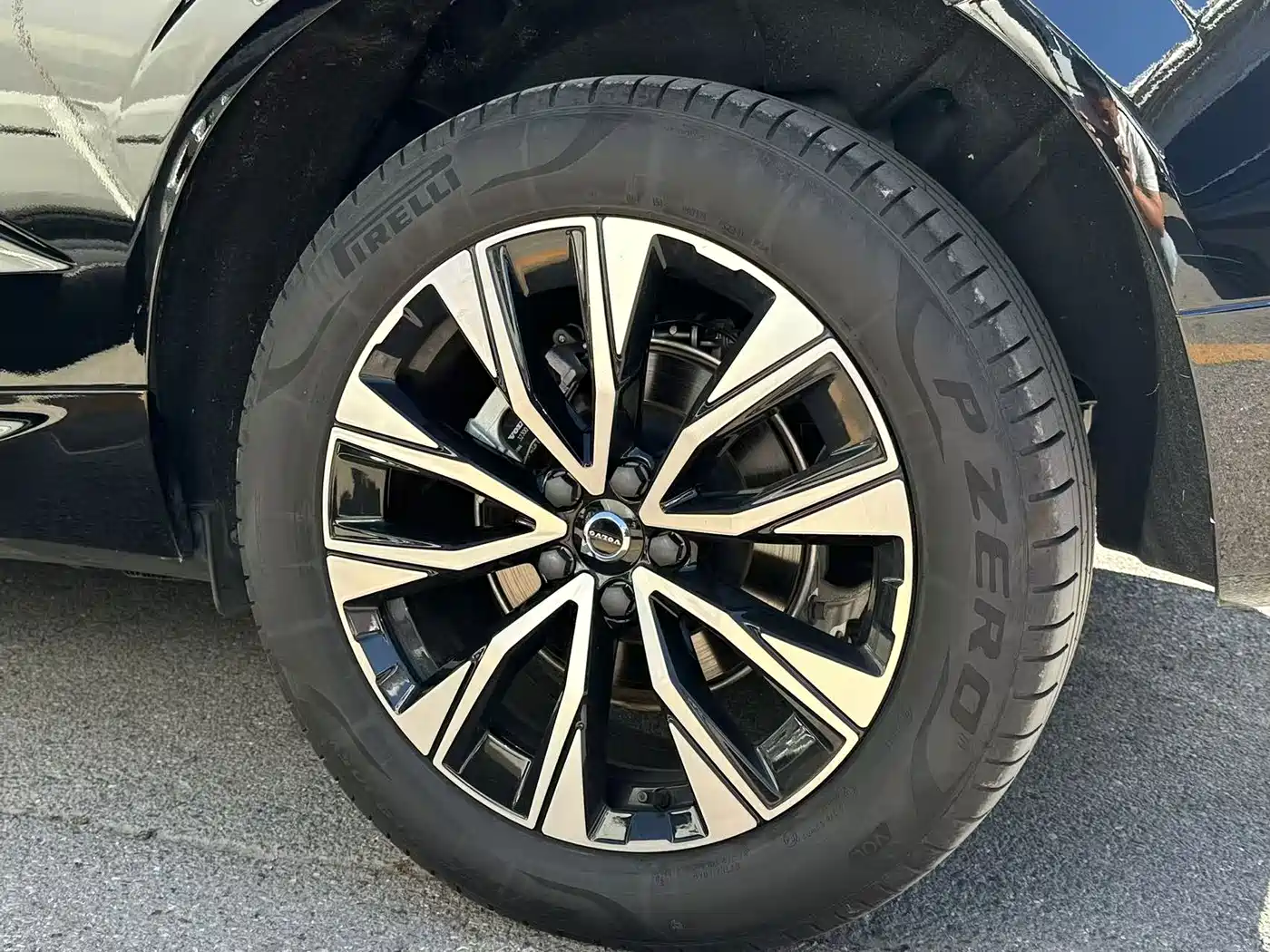 Volvo XC60 2025 2025 B5 AWD Smart Elite Luxury Edition