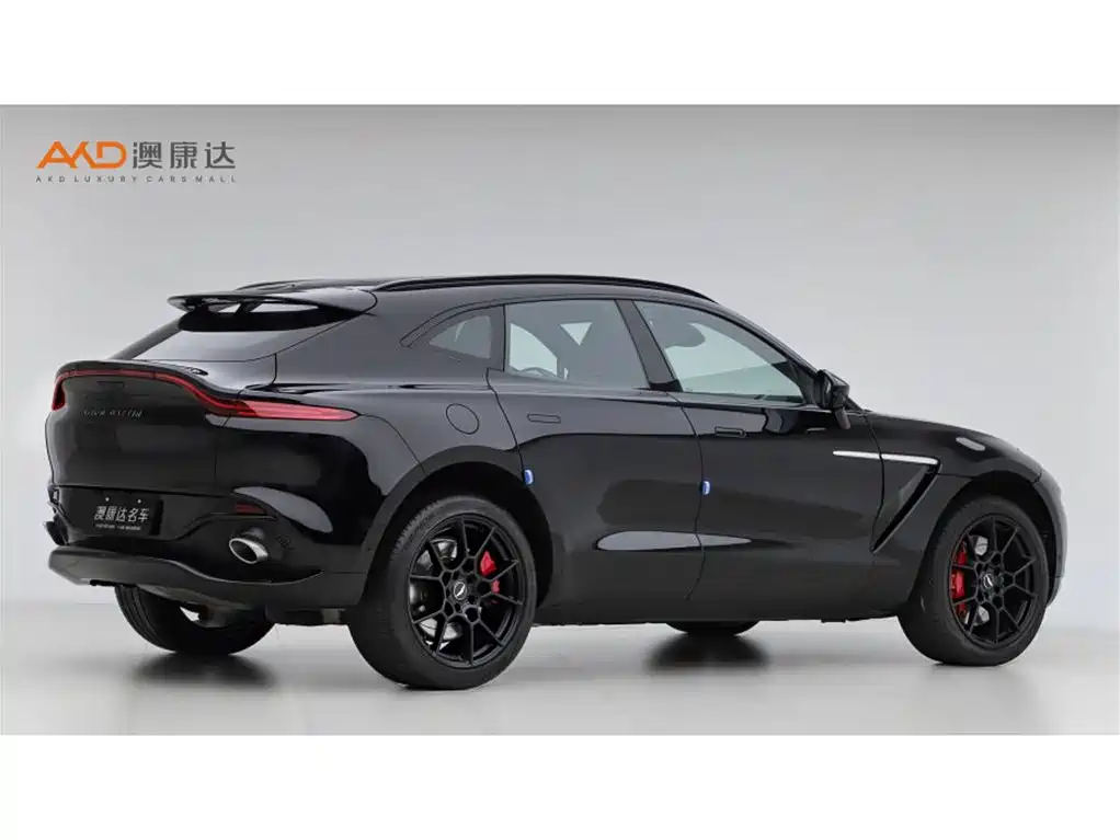 Фото 3 - Aston Martin DBX