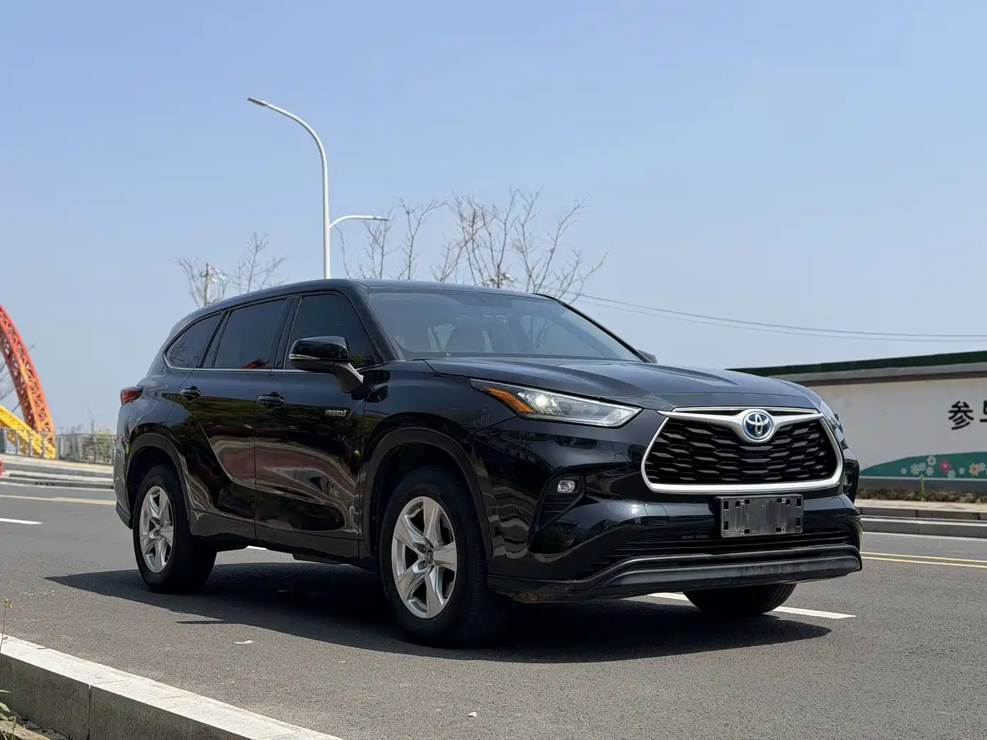 TOYOTA HIGHLANDER
