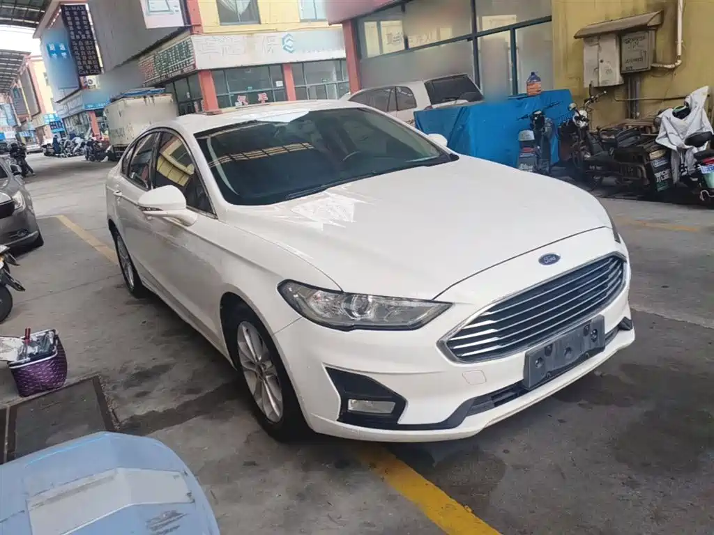 FORD MONDEO