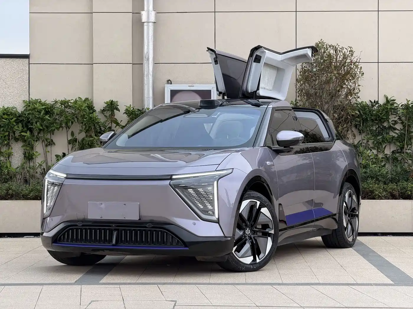 HiPhi Y 2023 2023 560km Elite Edition