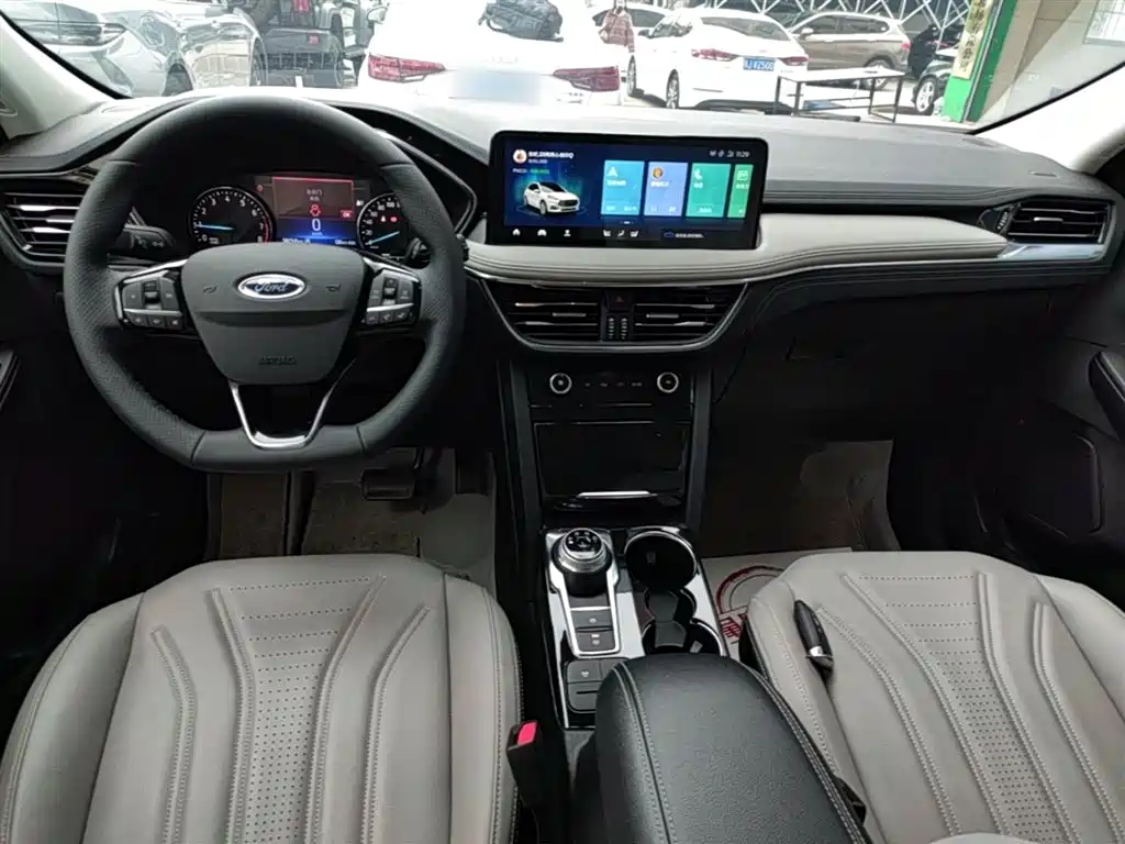 FORD RUIJI