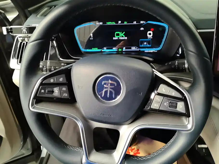 BYD Song PLUS PHEV 2021 DM-i 51KM Honor фото 15