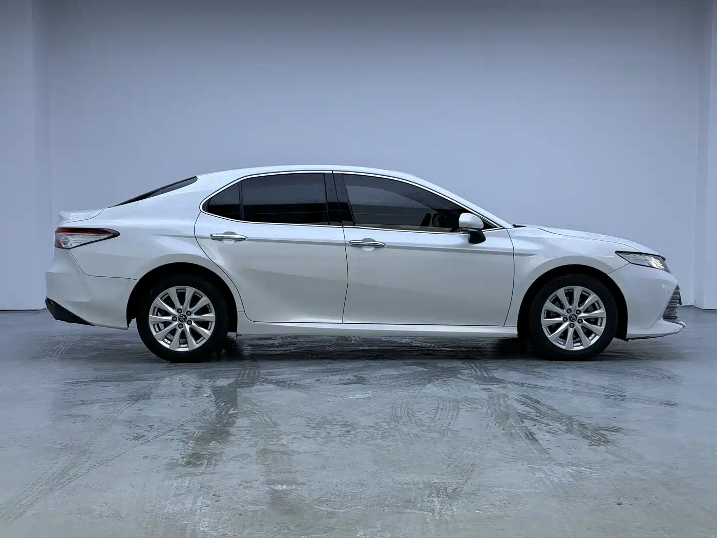 Toyota Camry 2019 2.0G Luxury (China V) фото 8