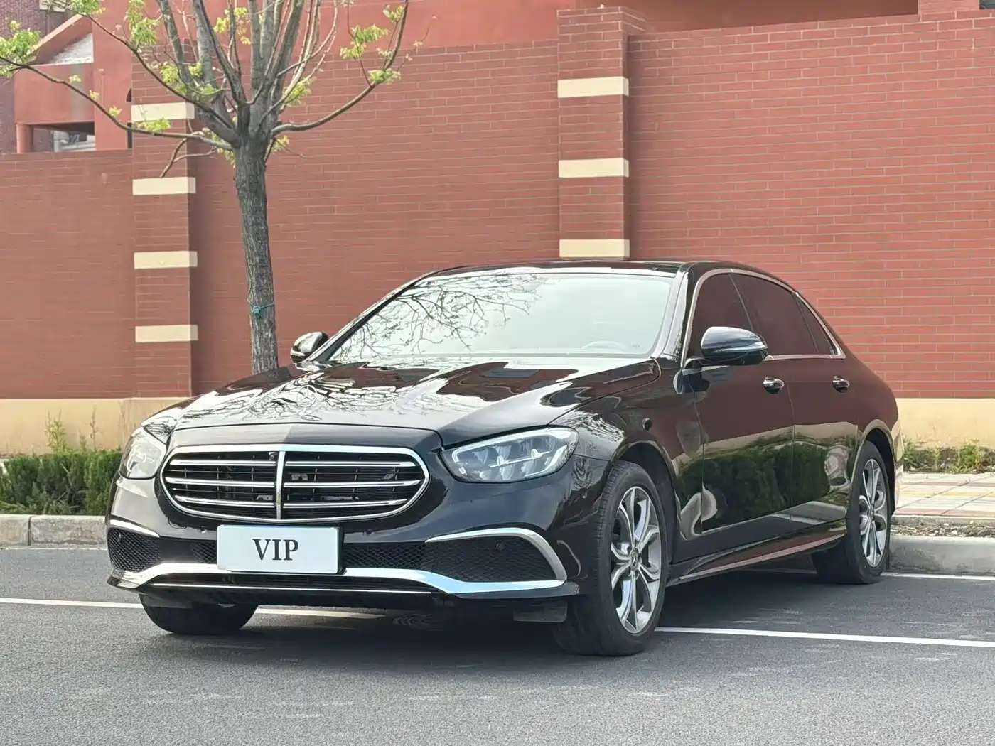 Mercedes-Benz E-Class 2021 E 300 L Fashion