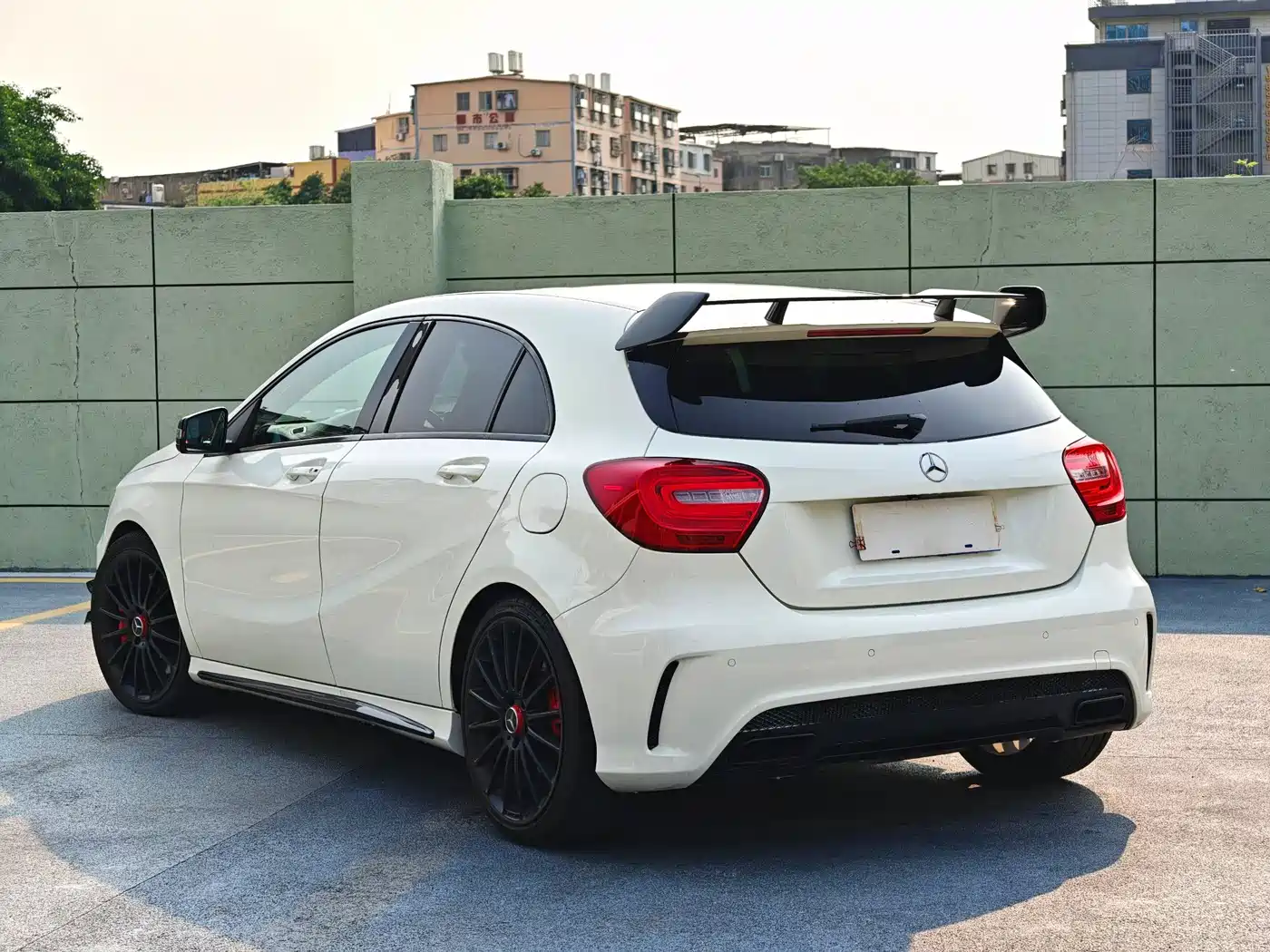 Mercedes-Benz A-Class AMG (Import) 2014 AMG A 45 4MATIC фото 15
