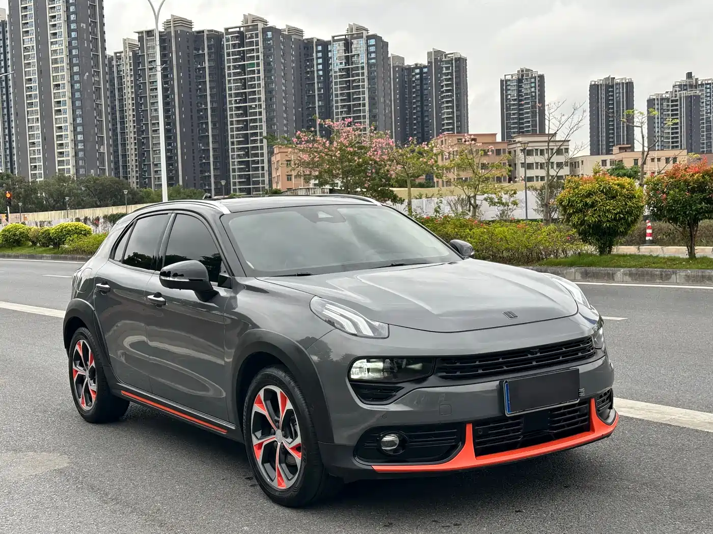 Lynk & Co 02 2018 Model 1.5T DCT 2WD Yao Pro Edition China V фото 3