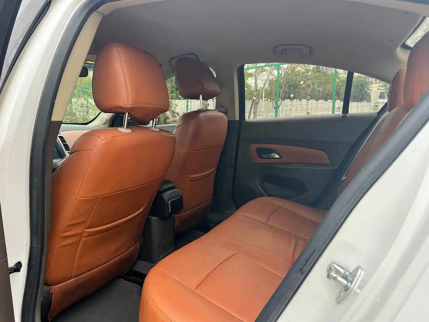 Chevrolet Cruze 2015 1.5L Classic SL MT фото 6