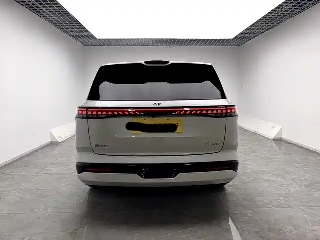 Dongfeng Yipai eπ008 2026 2026 BEV Base Model (5-seater)