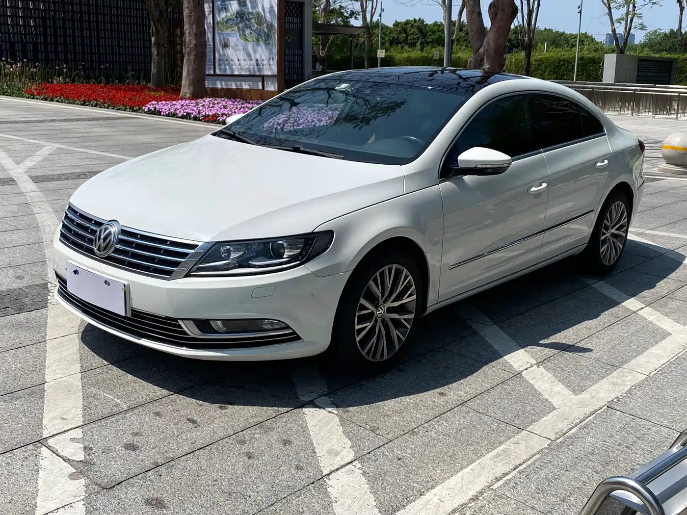 Volkswagen FAW-Volkswagen CC 2013 2.0TSI Premium