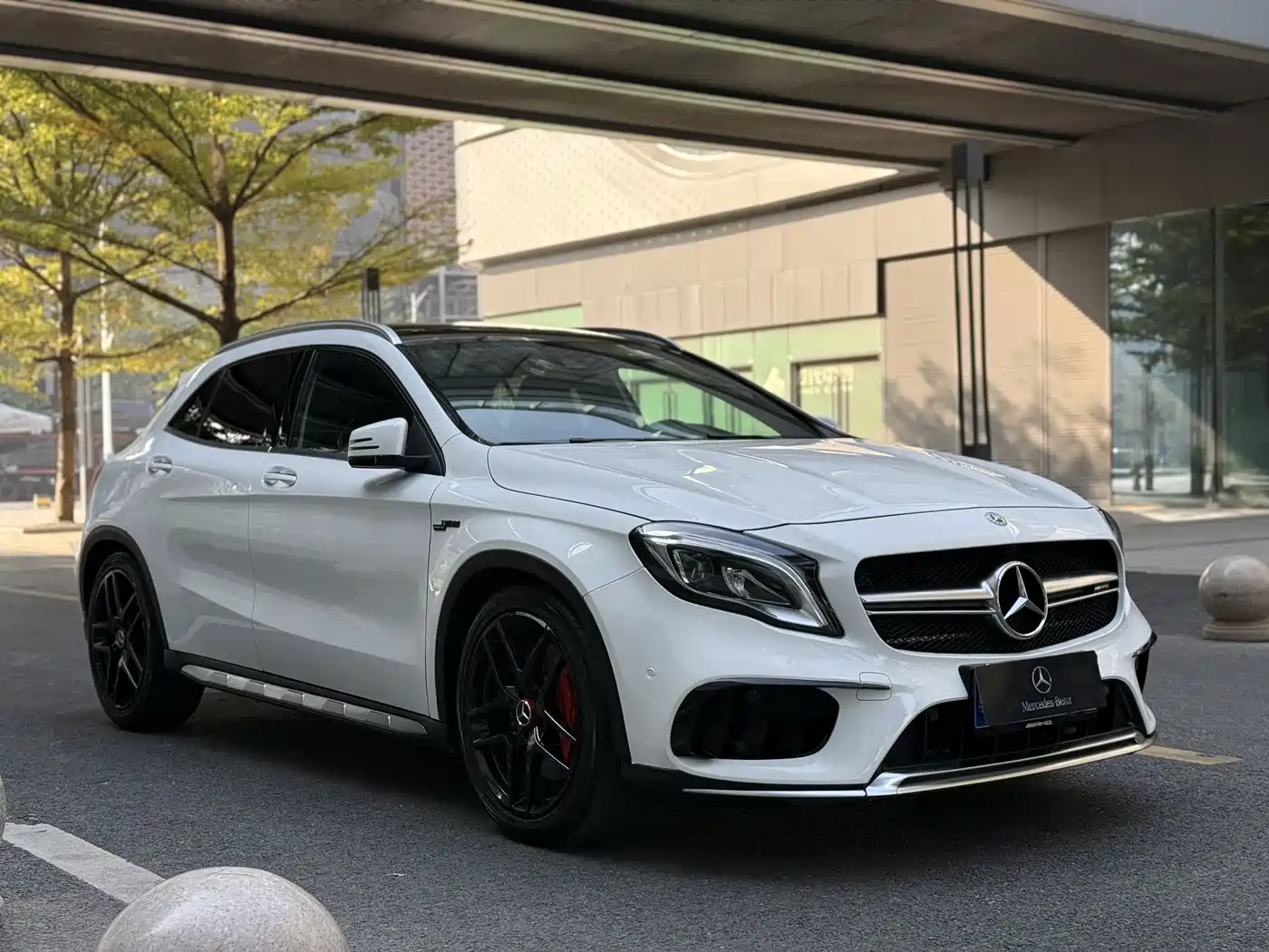 Mercedes-Benz GLA AMG 2017 Facelift AMG GLA 45 4MATIC фото 5