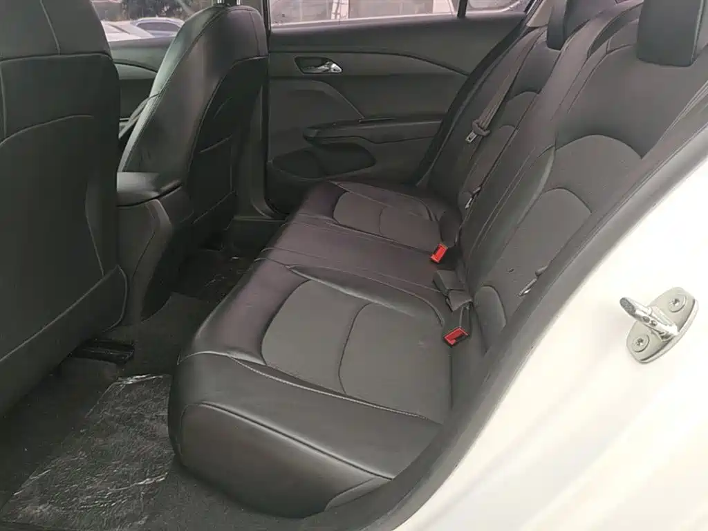 Chevrolet Cavalier 2016 1.5L Automatic Delight Edition фото 17