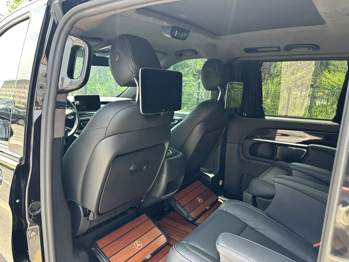 Mercedes-Benz V-Class 2018 V 260 Premium Edition China VI фото 6