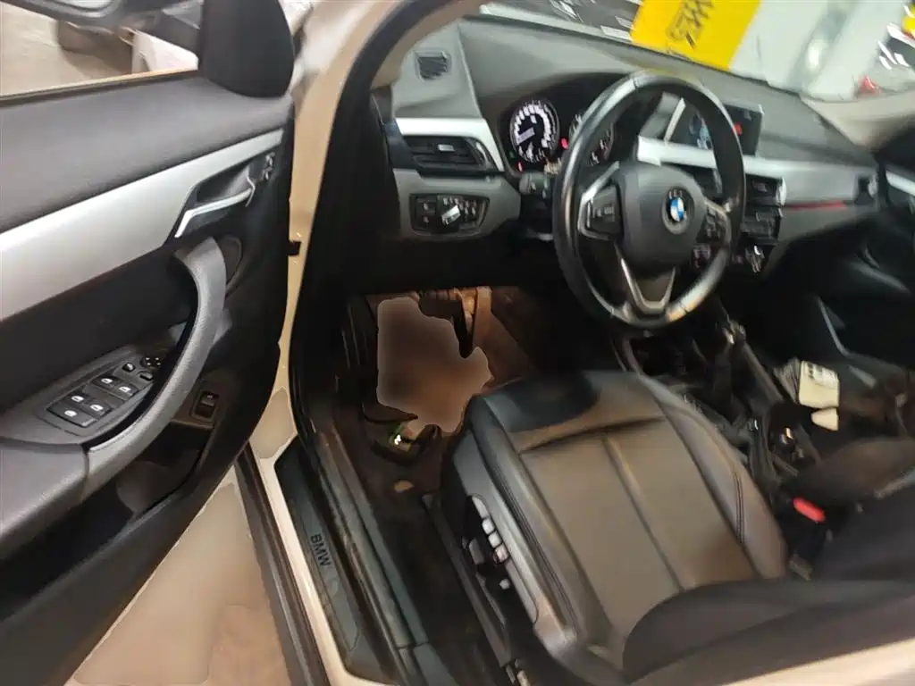 BMW X1 2019 sDrive18Li Fashion Model фото 16