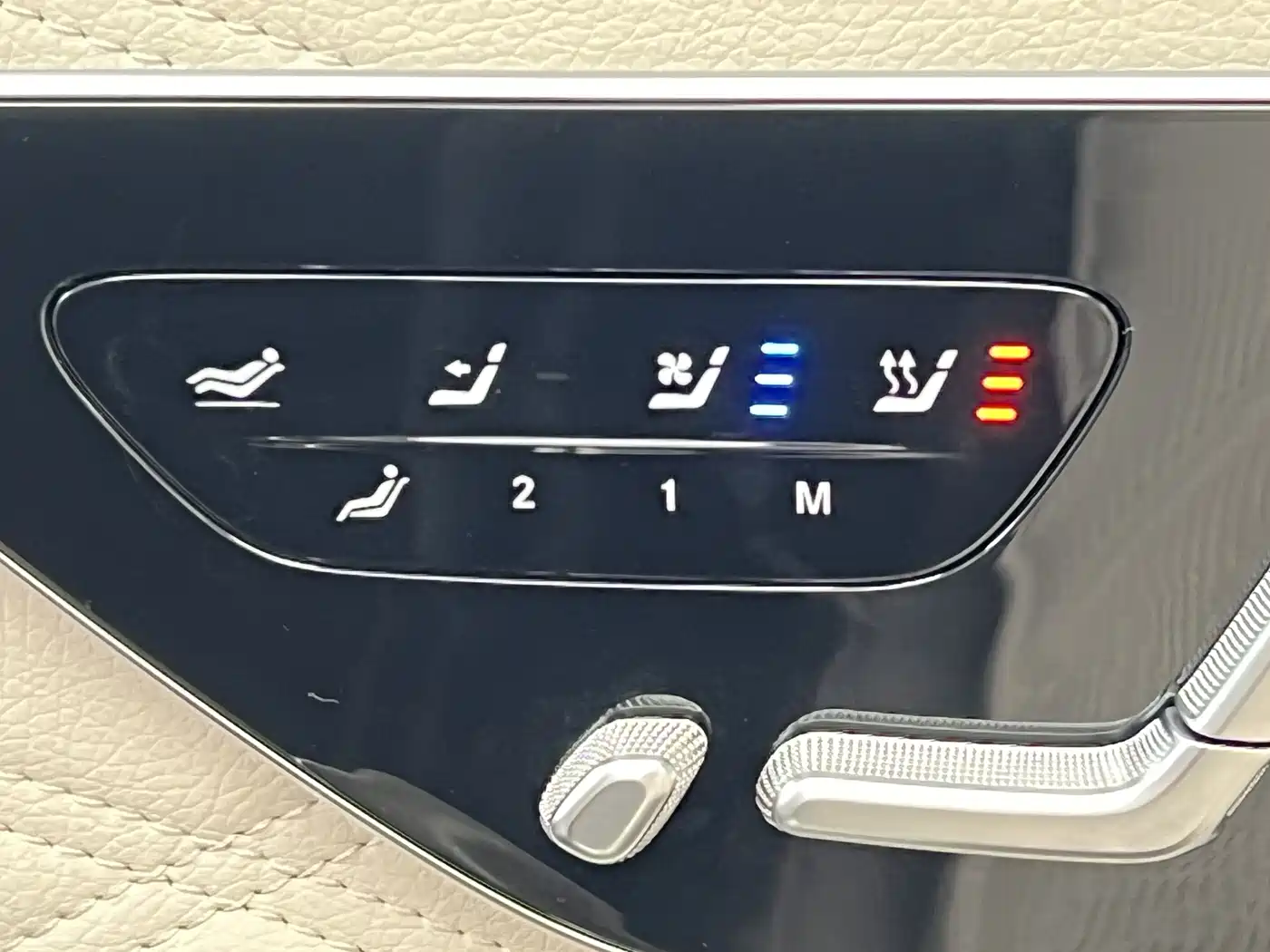 Mercedes-Benz Maybach S-Class 2025 Model S 480 4MATIC фото 19