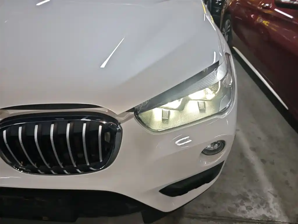 BMW X1 2019 sDrive18Li Fashion Model фото 24