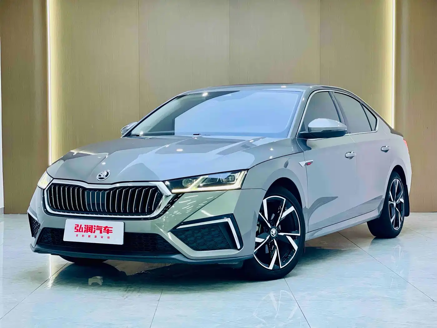 Škoda Octavia 2022 PRO TSI280 Luxury Edition