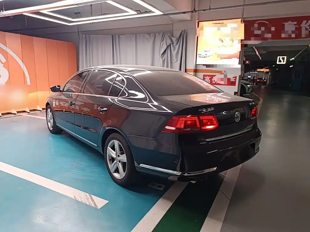 Фото 5 - Volkswagen Magotan