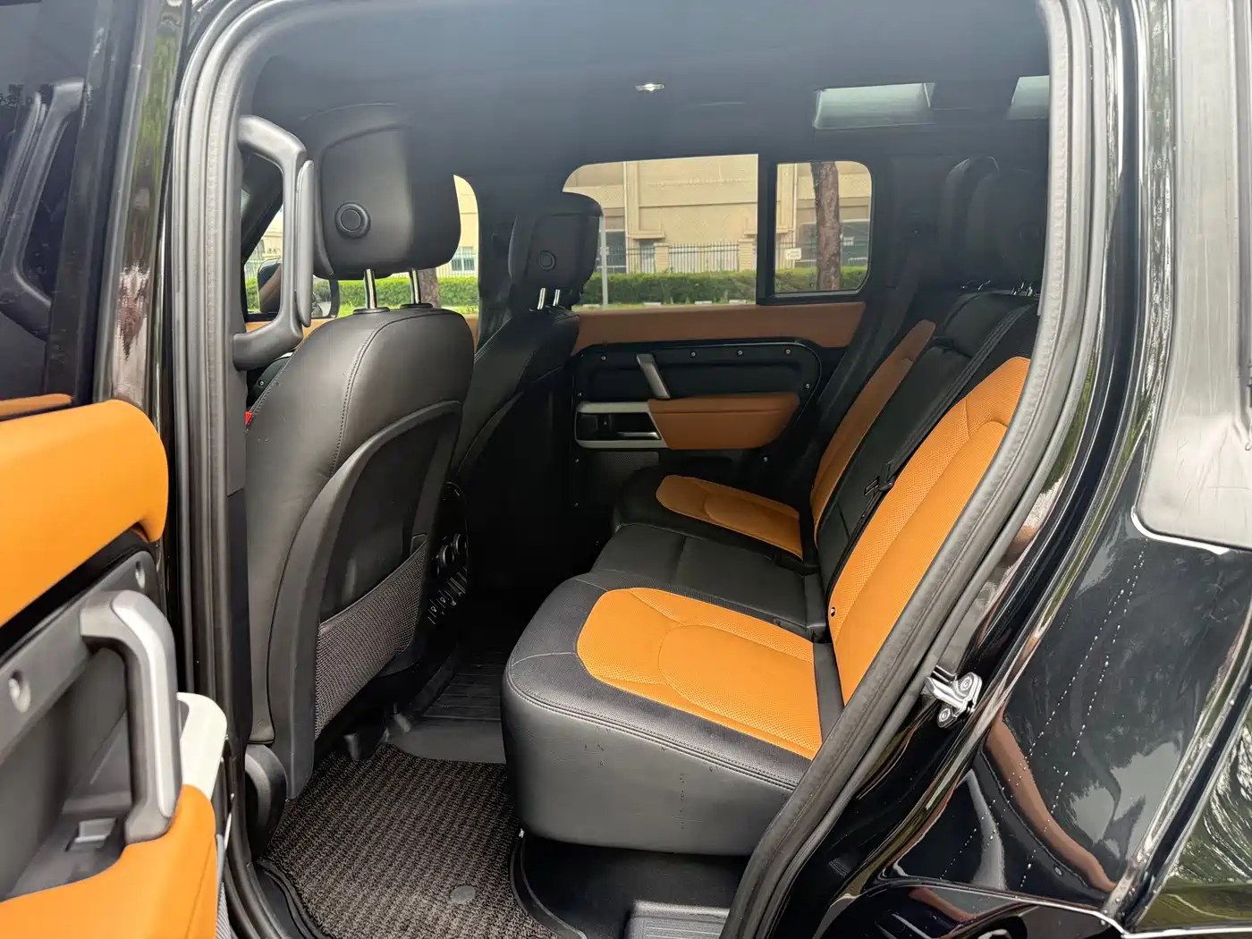 Land Rover Defender 2024 2024 110 3.0T P400 X-DYNAMIC HSE