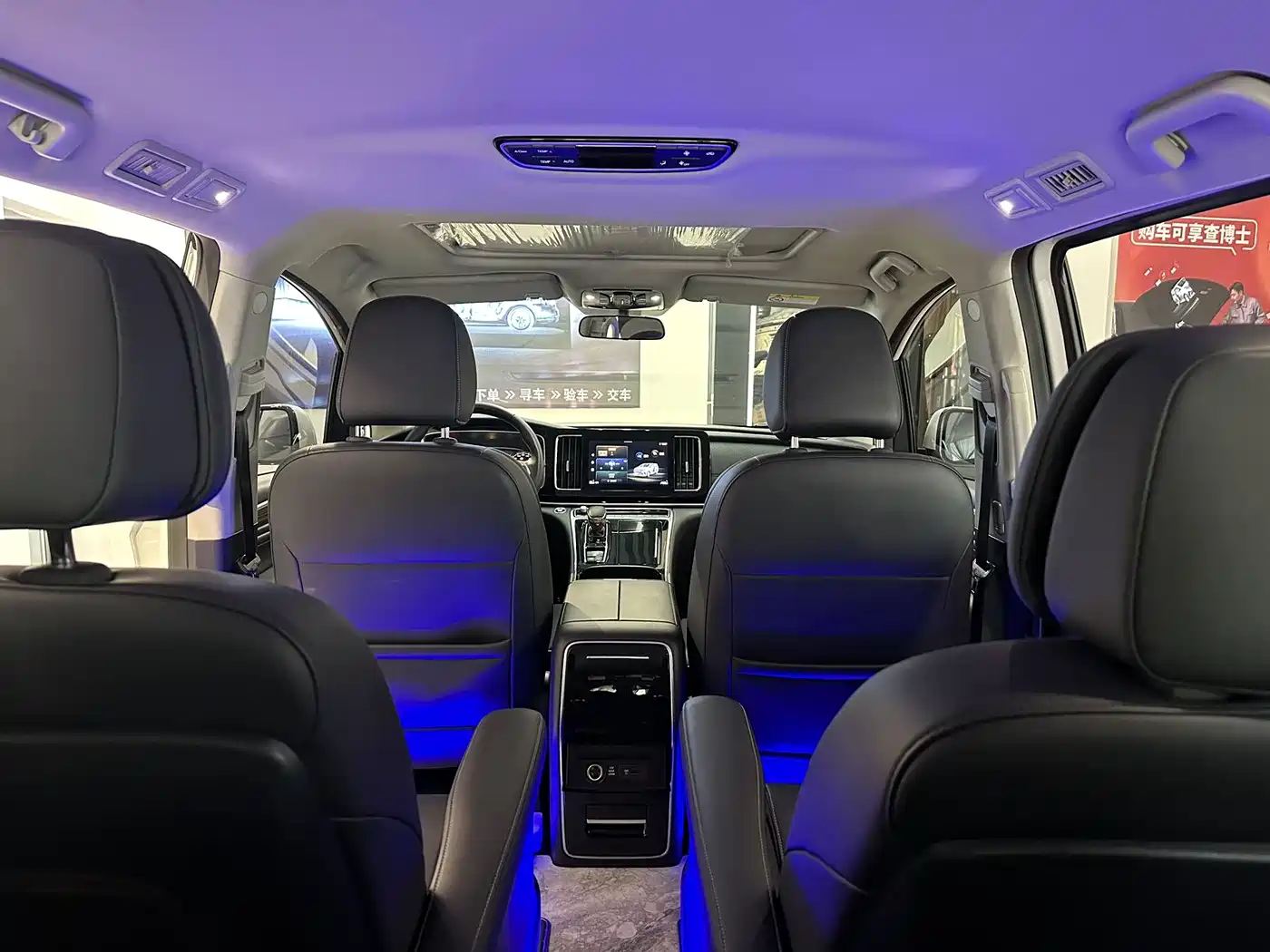 GAC Trumpchi Trumpchi M8 2024 Leadershow Series 390T Luxury Edition фото 22