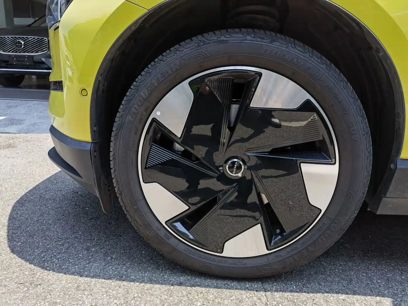 2024 Volvo EX30