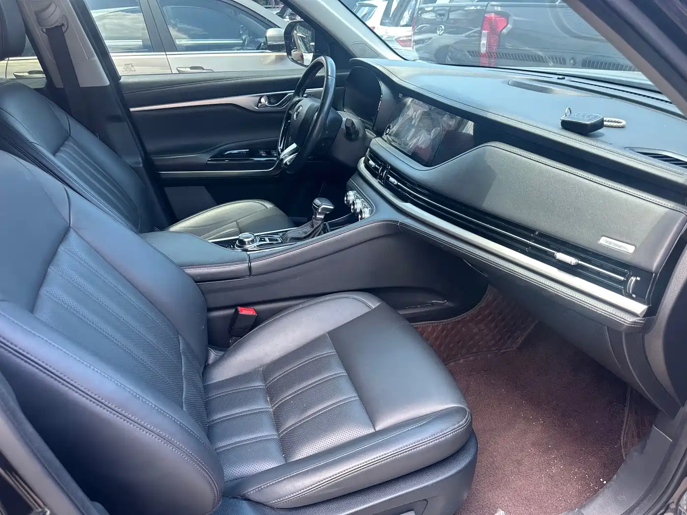 Changan CS95 2019 2019 2.0T 4WD Luxury Model