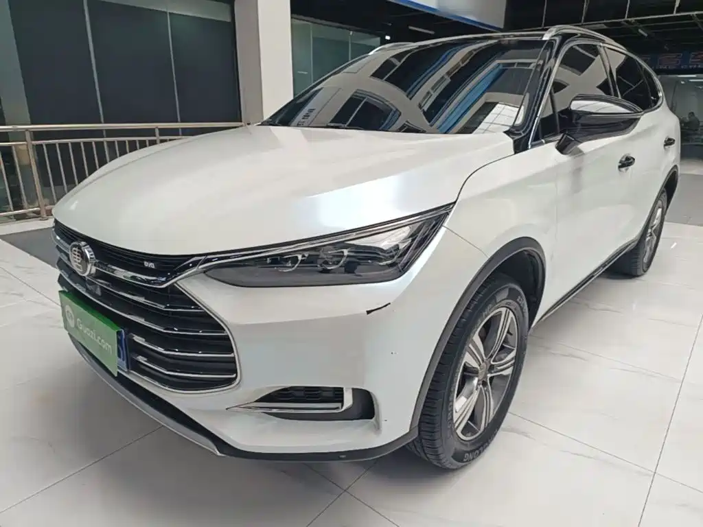 Фото 1 - BYD Tang
